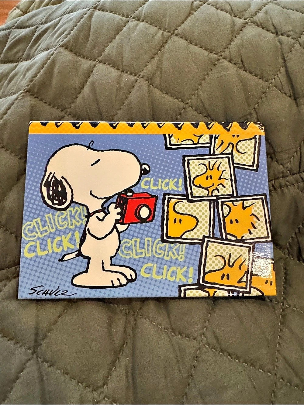 Hallmark Snoopy CLICK! CLICK! CLICK! card photo album Blue & Yellow Like New